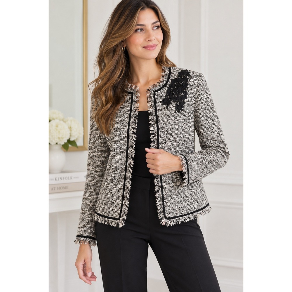 Kasper Tweed Jacket Black/Cream Parisian Chic Floral Applique Classic 10P Work